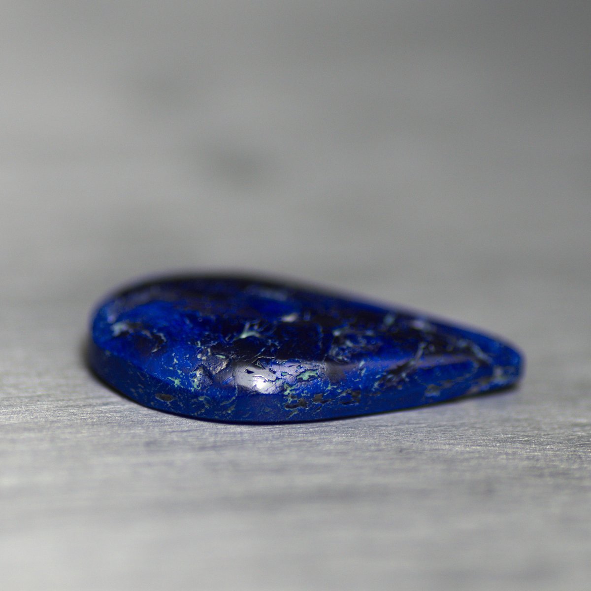 宝石質】深海のブルーアズライト原石 約1.5キロ 宝石質】深海のブルー