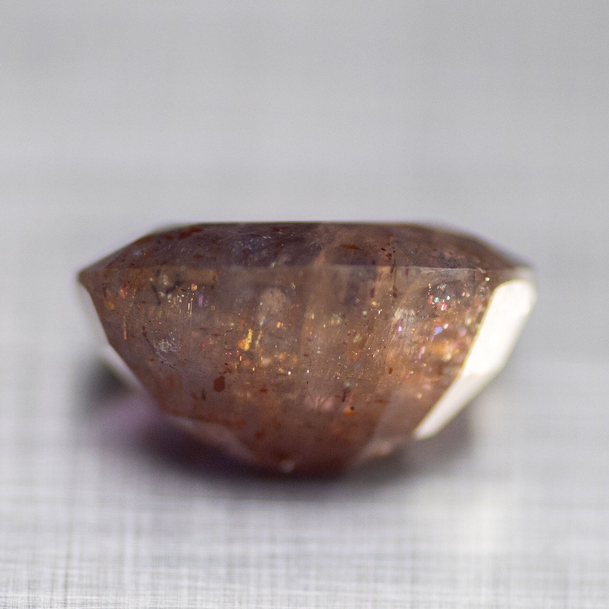 アイオライトサンストーン ルース 31709 | mineralhonpo
