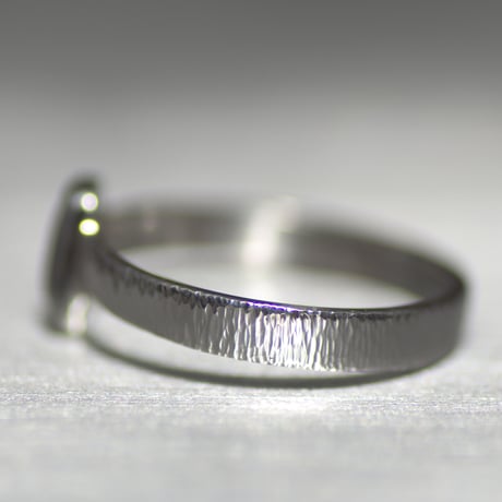 Victoria stone silver ring 064
