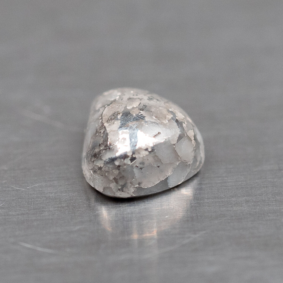 シルバーインクォーツ ルース 34614 | mineralhonpo シルバーインクォーツ ルース 34614 | mineralhonpo