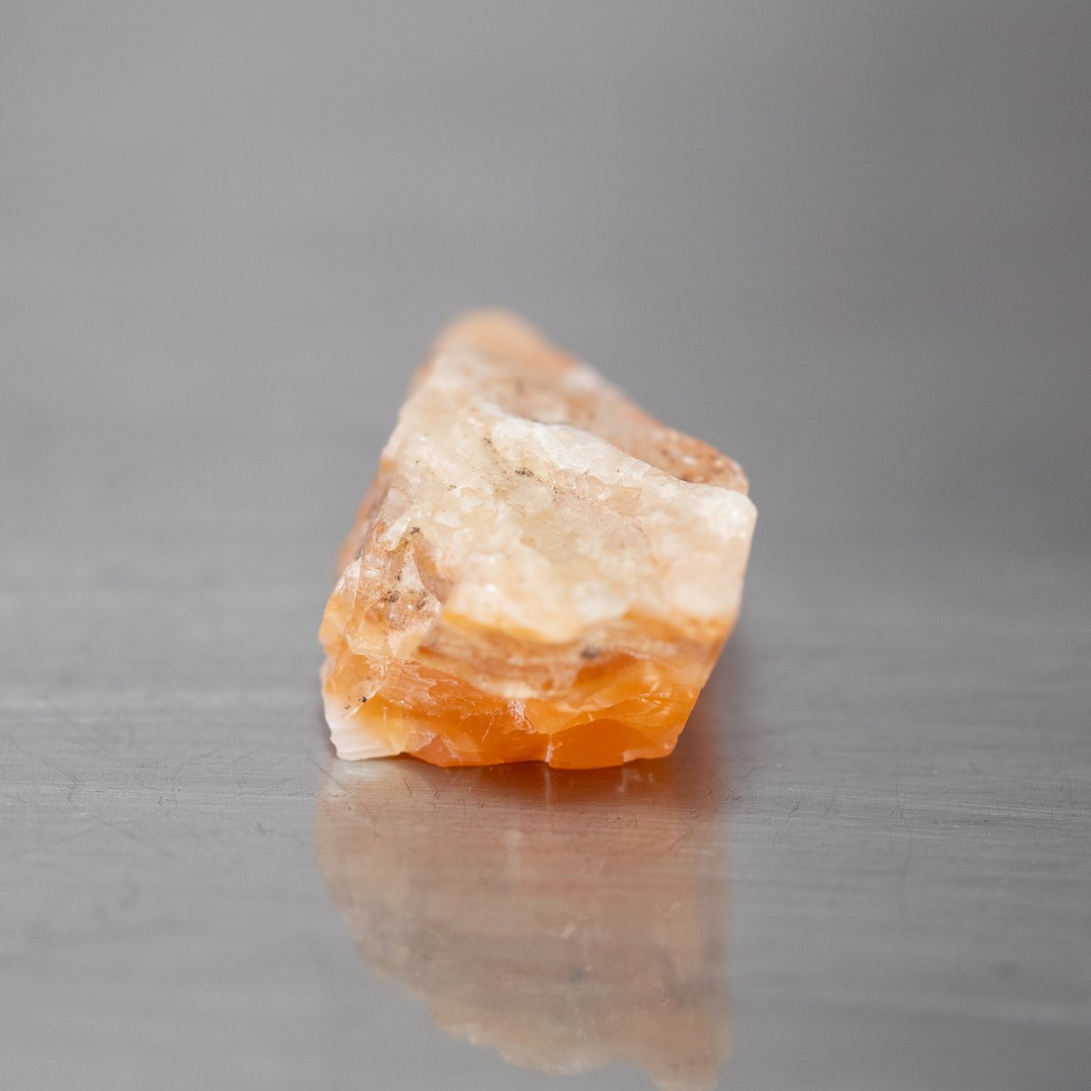 北海道産オパール 未研磨原石 35528 | mineralhonpo