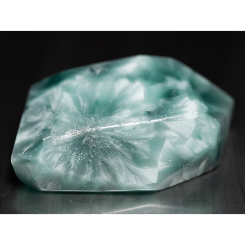 ビクトリアストーン 原石