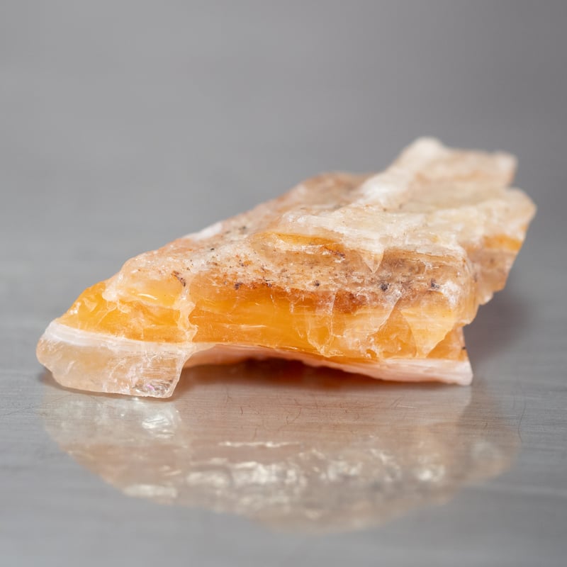 北海道産オパール 未研磨原石 35528 | mineralhonpo