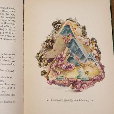 A KING PENGUIN BOOK SEMI-PRECIOUS STONES　299002