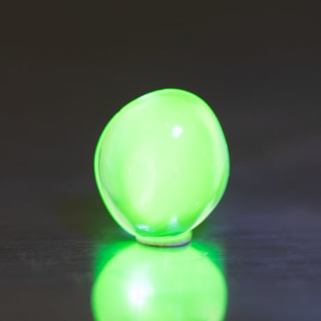 ウラニウムガラス　ルース　233003