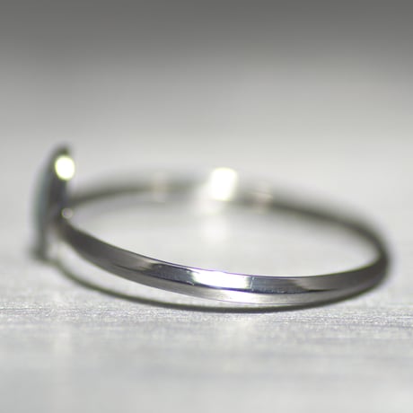 Victoria stone silver ring 062