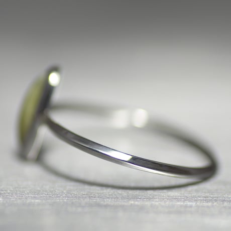 Victoria stone silver ring 060