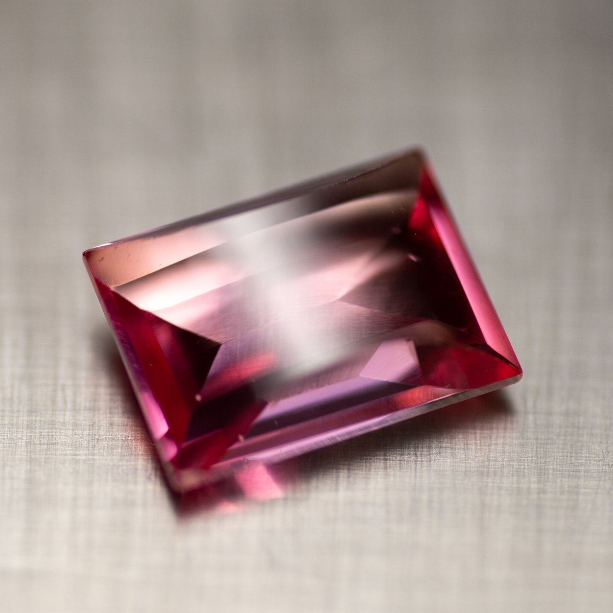 シンセティックサファイア ルース 72002 | mineralhonpo