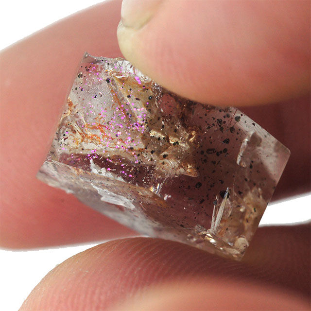 ブラジル エスピリトサント産 オリジナルピンクファイヤークォーツ原石03 ブラジル エスピリトサント産 オリジナルピンクファイヤー