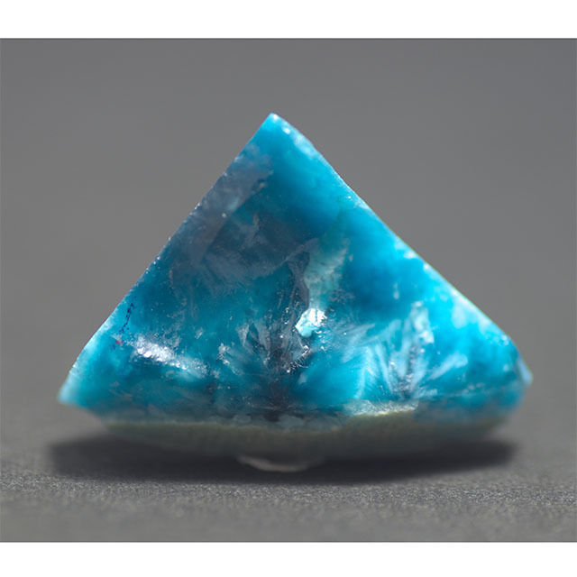 ビクトリアストーン 原石 066 | mineralhonpo