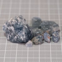 ラズライトインクォーツ　原石　86033