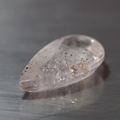 13.1ct　ピンクファイアクォーツ　ルース　3731