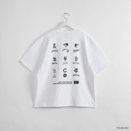 9 PLAYERS” T-SHIRT