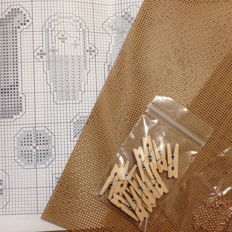 Brooke's Books クロスステッチチャートセット「ピンク」