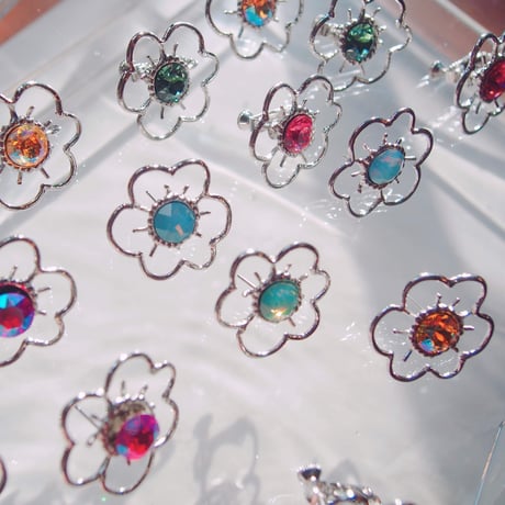 blumen    イヤリング　ピアス