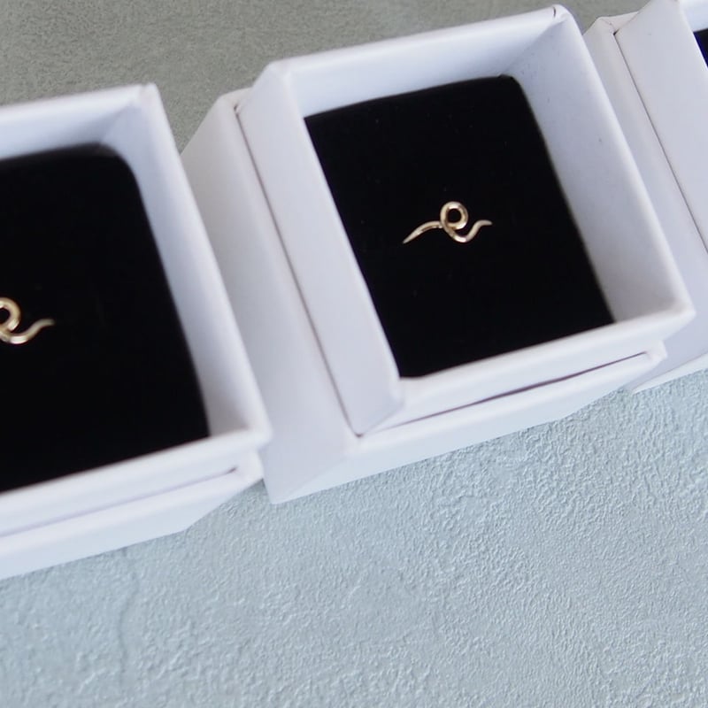 e】イニシャルリング | Bouffe