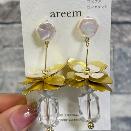 No.6   淡水パールトップ×フラワー×クリスタル ロングピアス