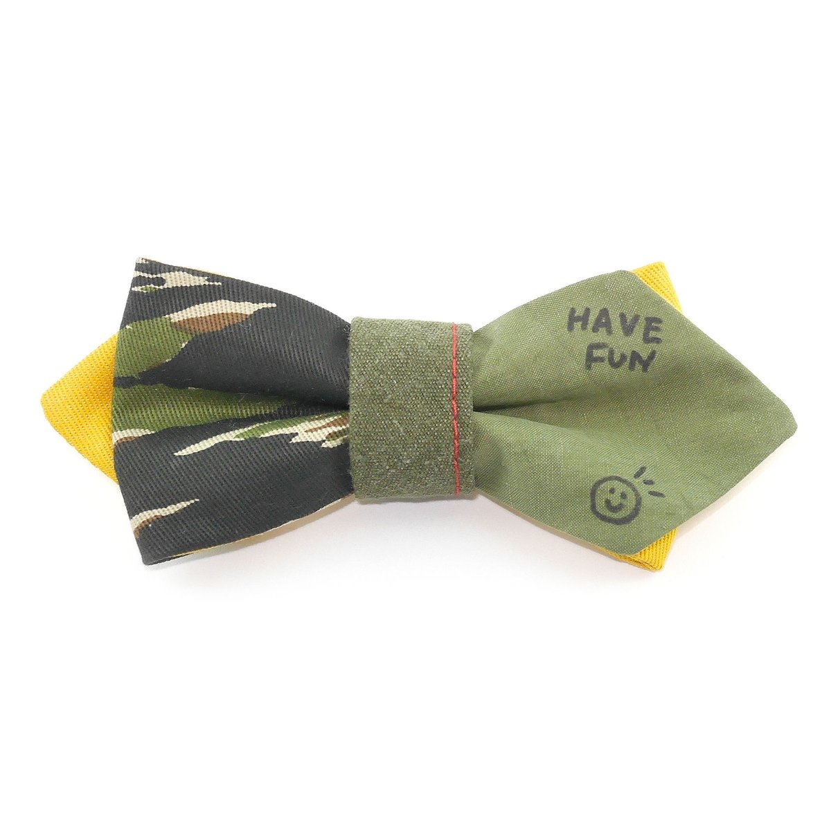 Patriqo Camo Have Fun Bowtie 迷彩柄 蝶ネクタイ (ブローチ)