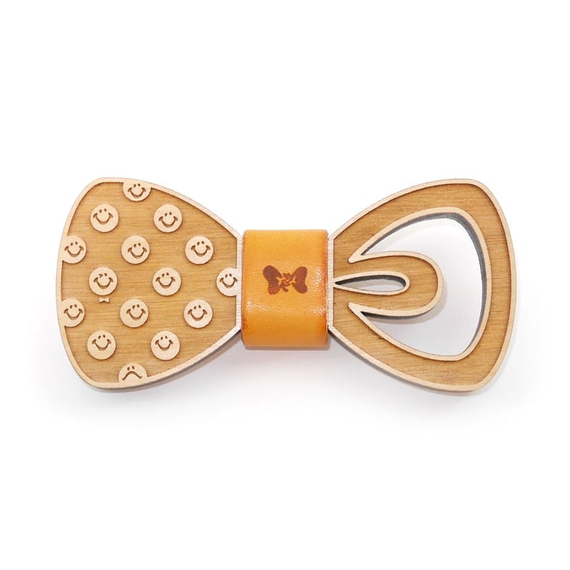 Patriqo Wood Smile Bowtie 07 スマイル 木製蝶ネクタイ（ブローチ