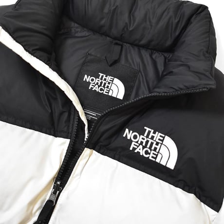 US The North Face 1996 Retro Nuptse Jacket - White / Black