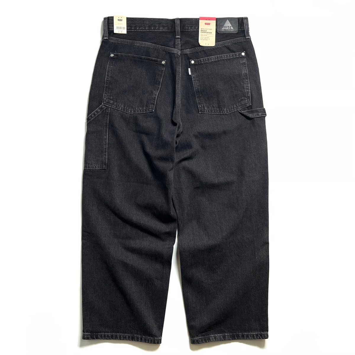 Levi's Silvertab Baggy Carpenter Jeans - Black Levi's Silvertab Baggy Carpenter Jeans - Black