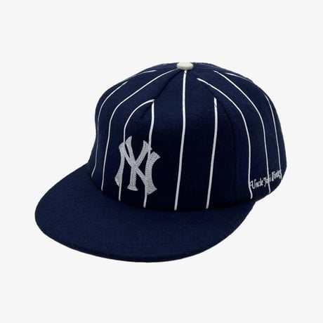 Uncle Jay's Vintage New York Yankees Reverse Pinstripe Cap - Navy / White