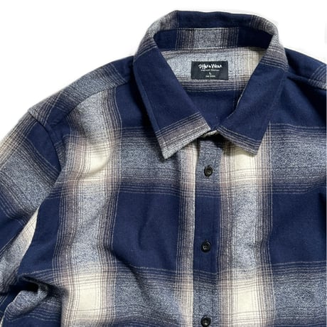 Shaka Wear Plaid Flannel Overshirts - Cream/Navy