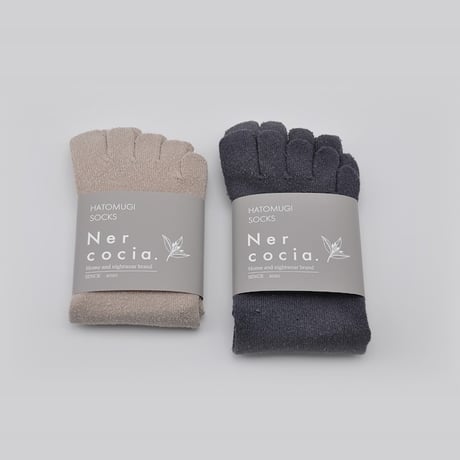 シルク&ハトムギ ソックス 5本指【Nercocia.】