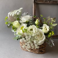 【配送】 お供え　生花アレンジM