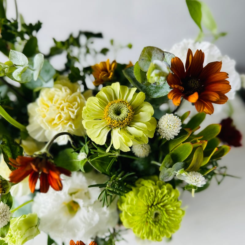 配送】生花のバスケットアレンジ Lサイズ | GRACE WISTERIA