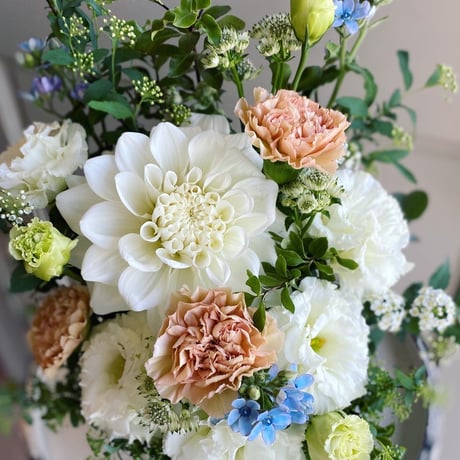 【配送】 お供え　生花アレンジM