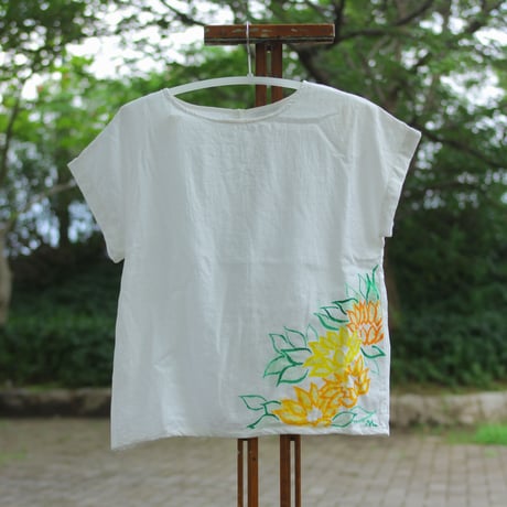 ひまわり の手描き半袖シャツ  ( 白 )