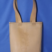 手縫い 皮製のバッグ ( コスモス )