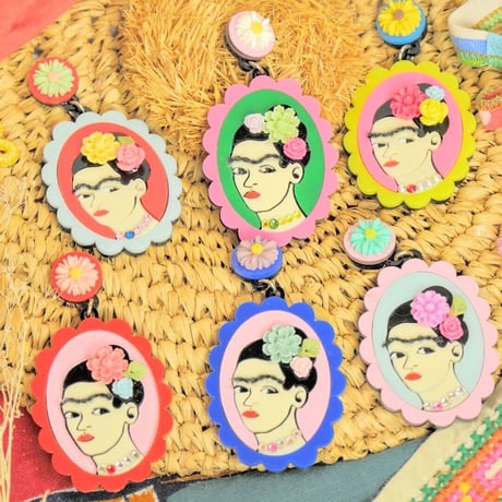 【片耳】フリーダカーロ　Red×Pink  Frida Khalo Single Earrings