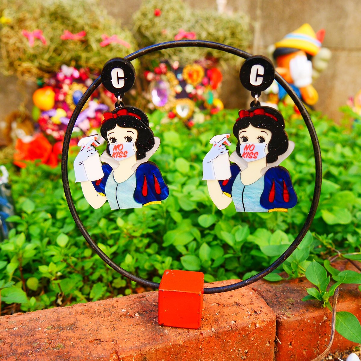 NO KISSING〜変化した物語 〜 Brooch/Key Chains/ Earrings