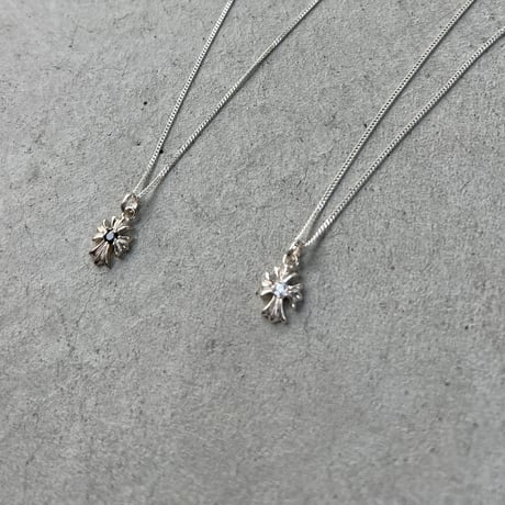 【LOVERS】silver925 czcross Necklaces