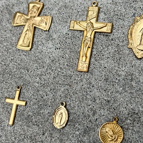 【LOVERS】Brass charm