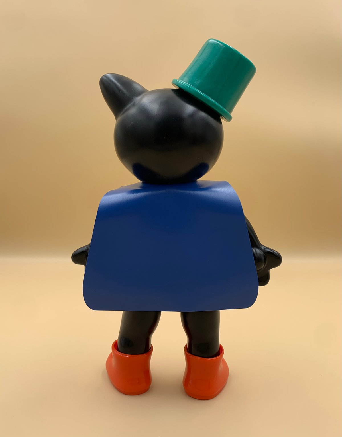 DAGANGUDO originals】クツネコ ハチワレ版 | 駄玩具堂~DAGANGUDO~