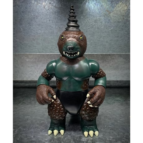 【DAGANGUDO originals】地底怪獣 ツノドリラver1.0