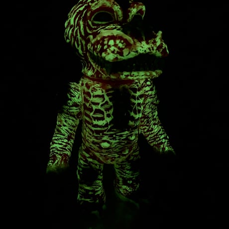 【DAGANGUDO limited】NEVER-X 蓄光成型