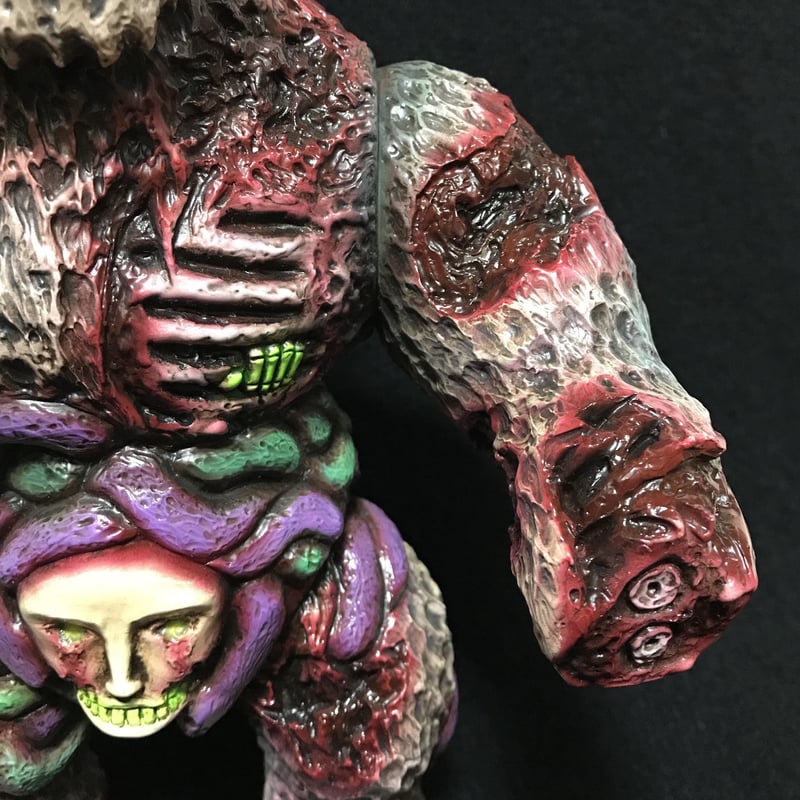 LIMITED ITEM】駄玩具堂∴×HAPPY LUCKY TOY 合成魔獣 ~紫版~ |