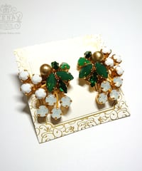 VINTAGE FLOWERS & CRYSTALS  for WEDDING 【WHITE × GREEN】