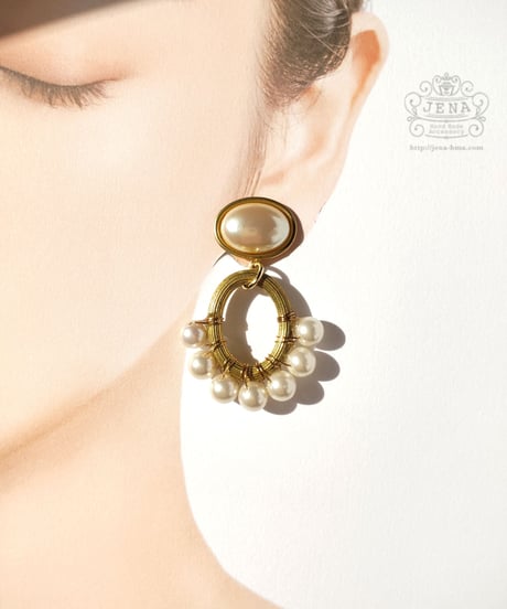 Vintage pearl cabochon &  pearl pearl hoop【limited】