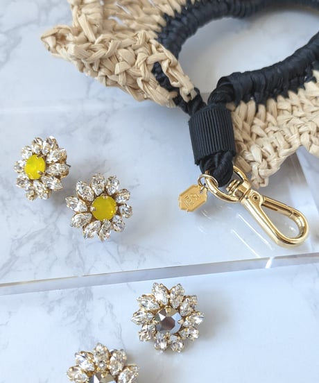 🌼DAISY EARRINGS🌼 イヤリング&ピアス