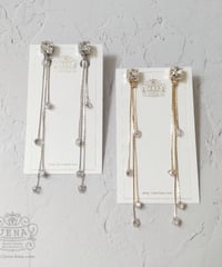Square □≡ EARRINGS ＆ PIERCING