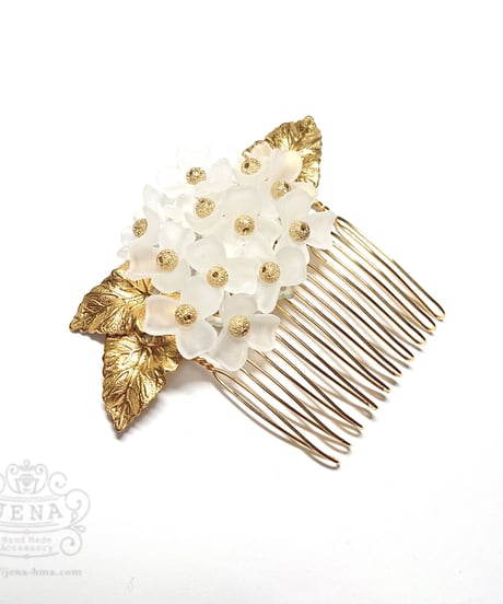 White Hydrangea Comb