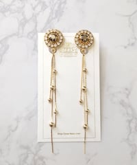 SWAROVSKI® Crystals & Delicately swaying pearls EARRINGS  【GOLD】