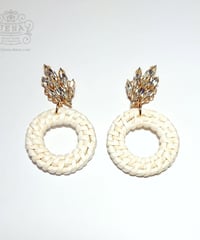 CRYSTALS ×  RATTAN イヤリング/ピアス