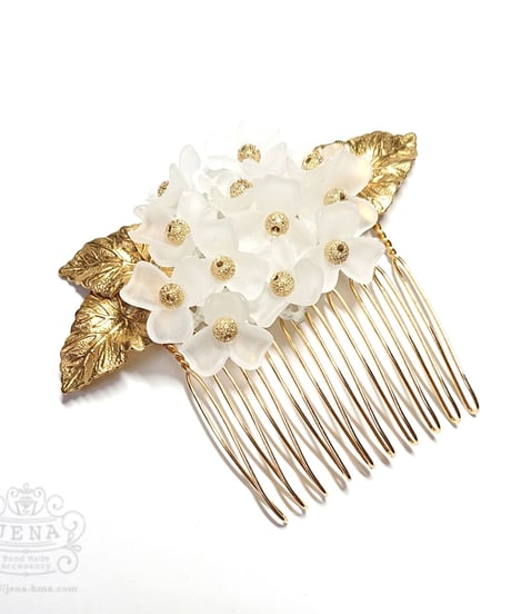 White Hydrangea Comb