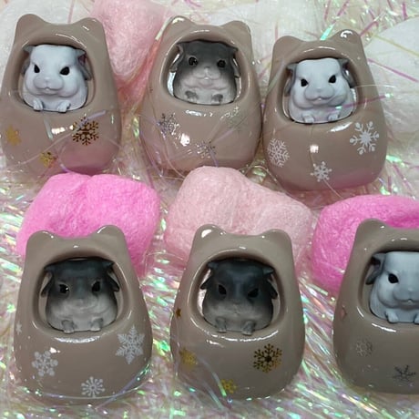 《RC》✖︎《カプリス》チラ壺コロコロブローチ（壺色：ベージュ）✳︎